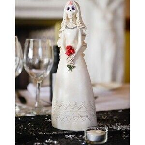 Day of the Dead 12" Bride holding Roses,Skeleton, skull doll Never been Used New